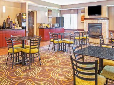 Days By Wyndham Brewerton/ Syracuse Near Oneida 2*